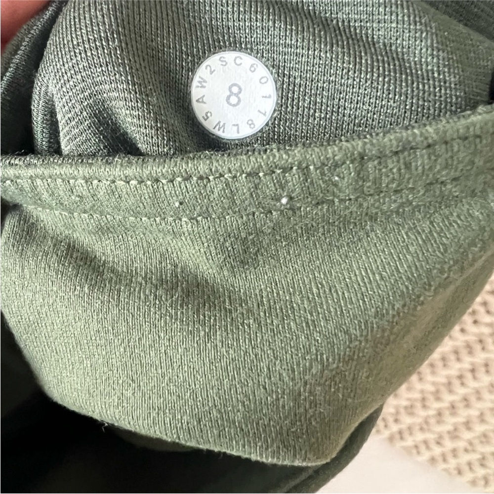 Lululemon Wunder Under - Picture 5 of 5